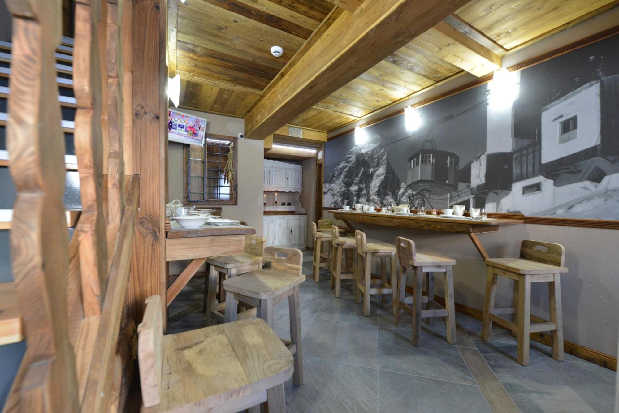Mollino Rooms Breuil-Cervinia Exteriör bild