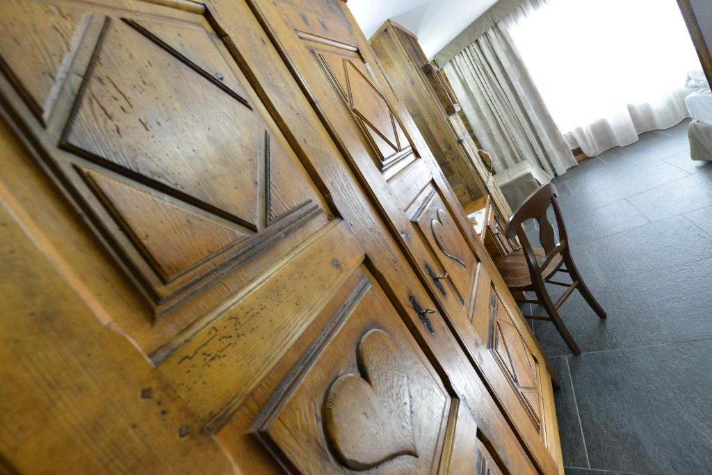 Mollino Rooms Breuil-Cervinia Rum bild