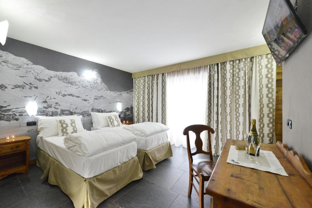 Mollino Rooms Breuil-Cervinia Rum bild