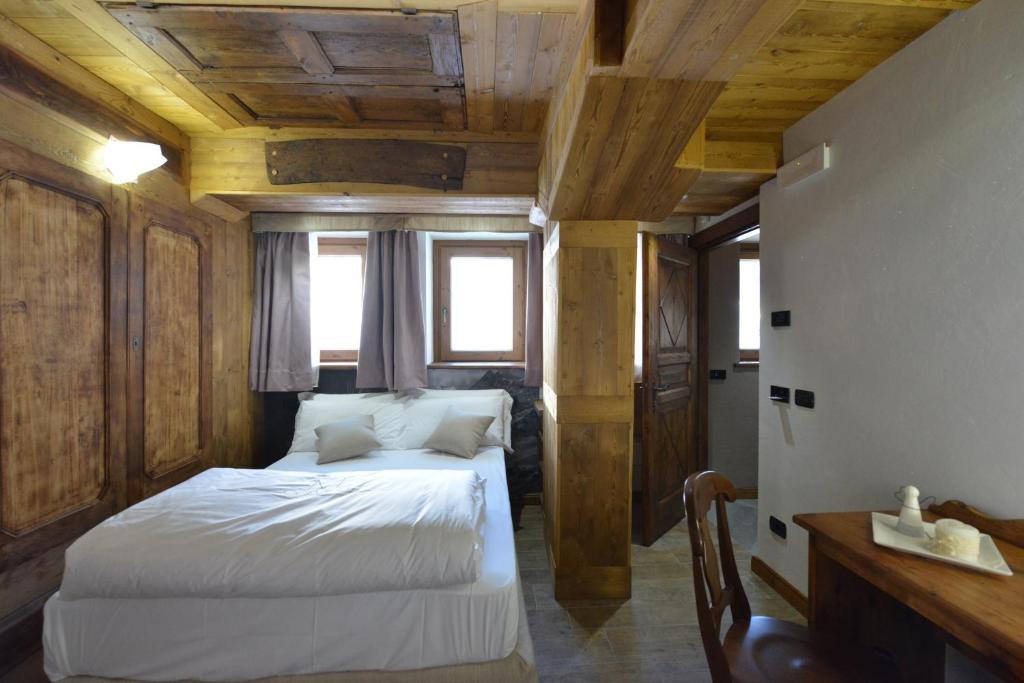 Mollino Rooms Breuil-Cervinia Rum bild